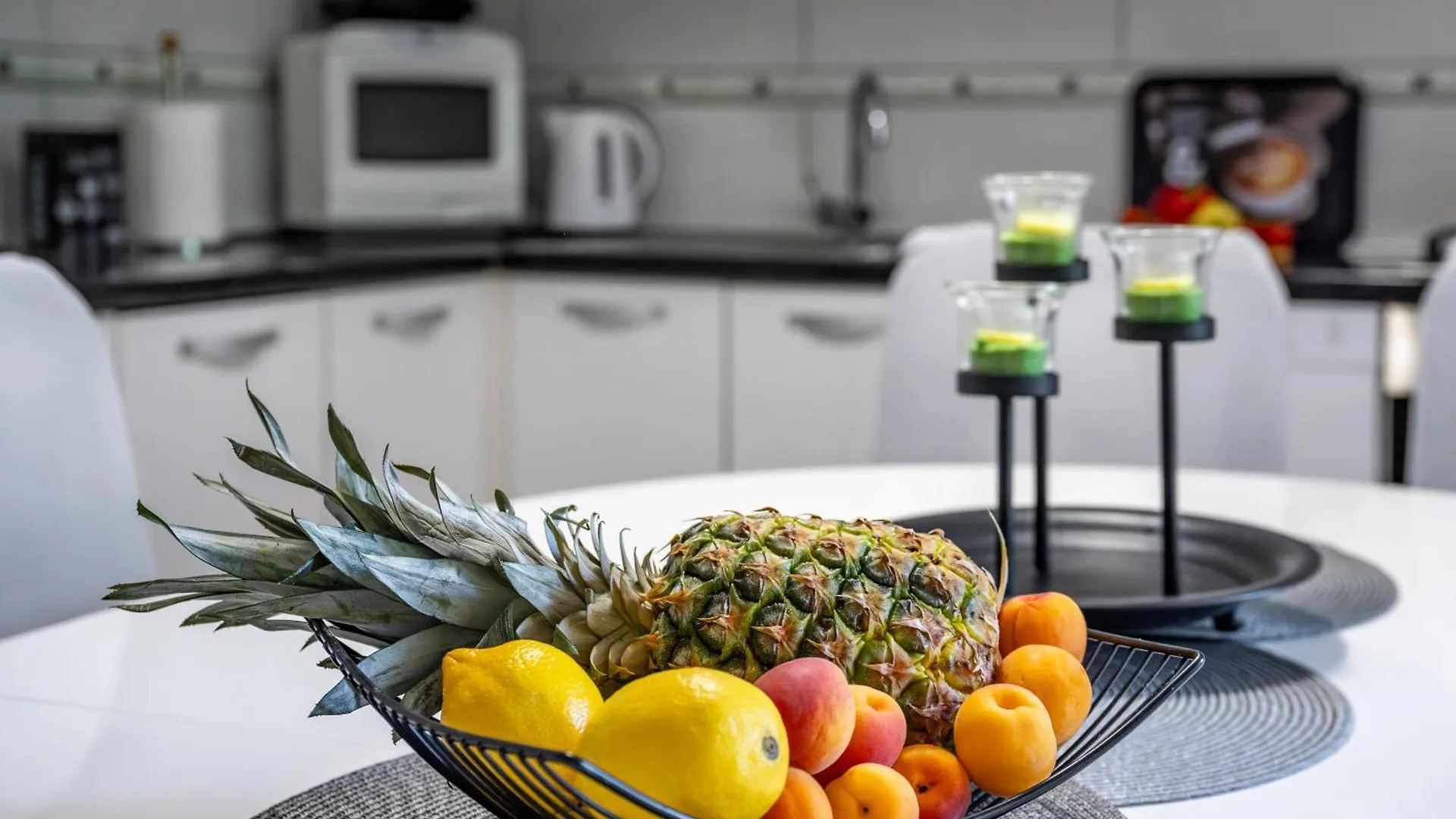 E-M Apartments With Private Pool Vinkuran