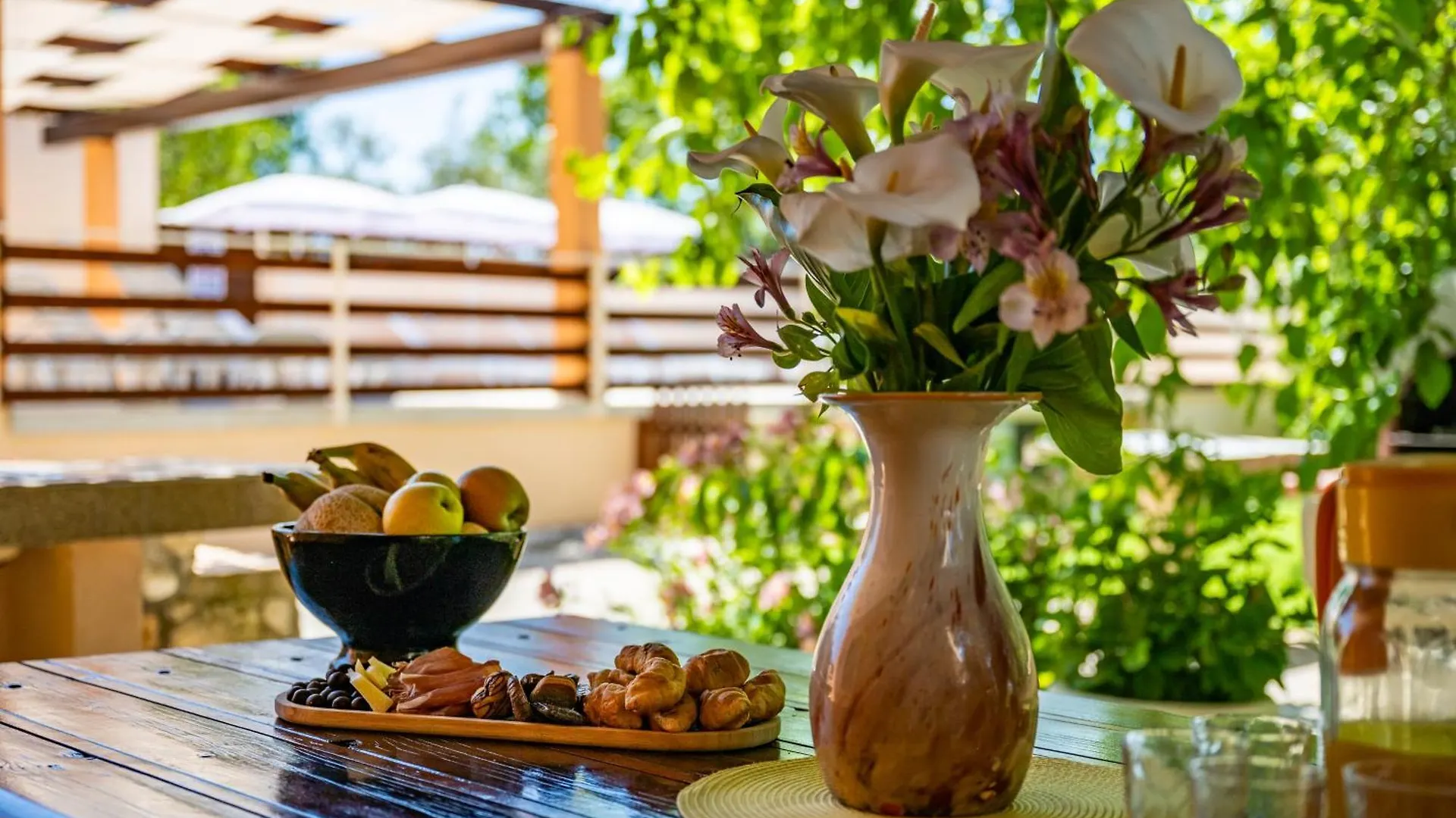 Gasthof E-M Apartments With Private Pool Vinkuran