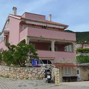 apartments-nensi-baska.primorje-gorskikotar.com/