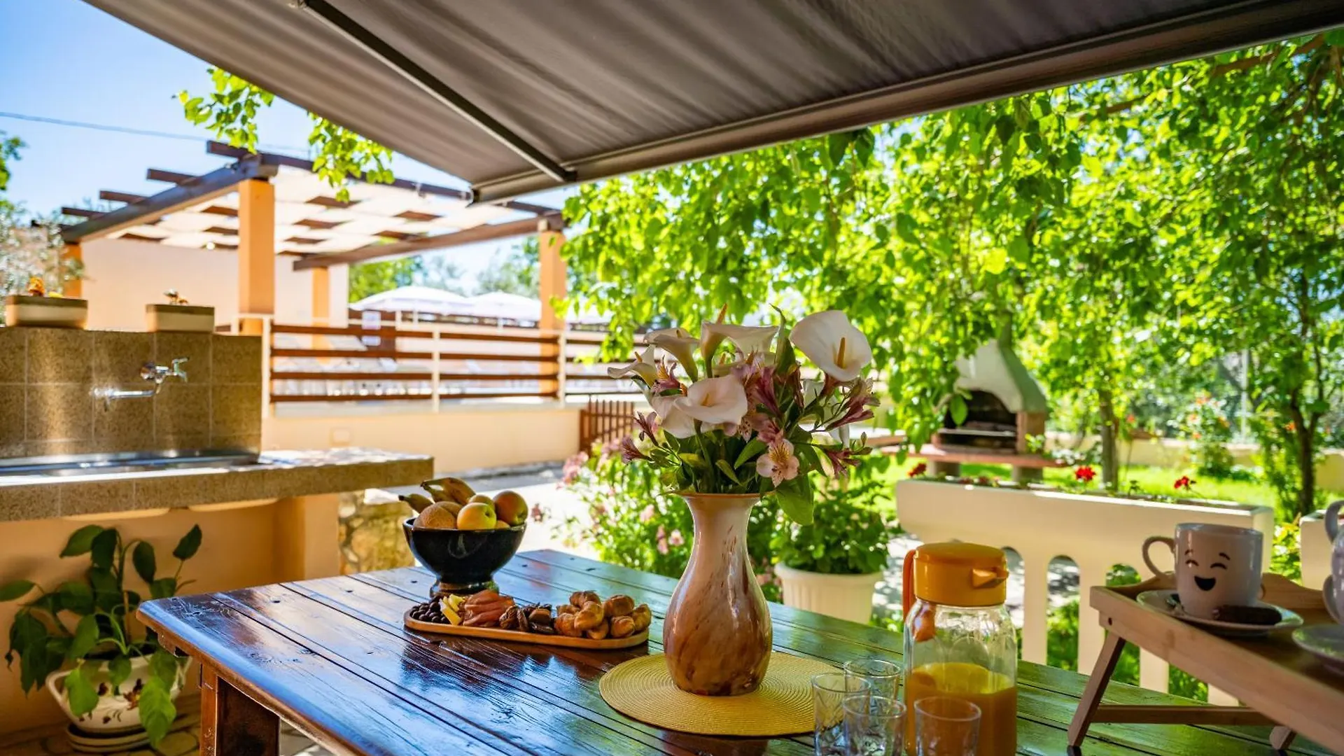 E-M Apartments With Private Pool Vinkuran Croatia